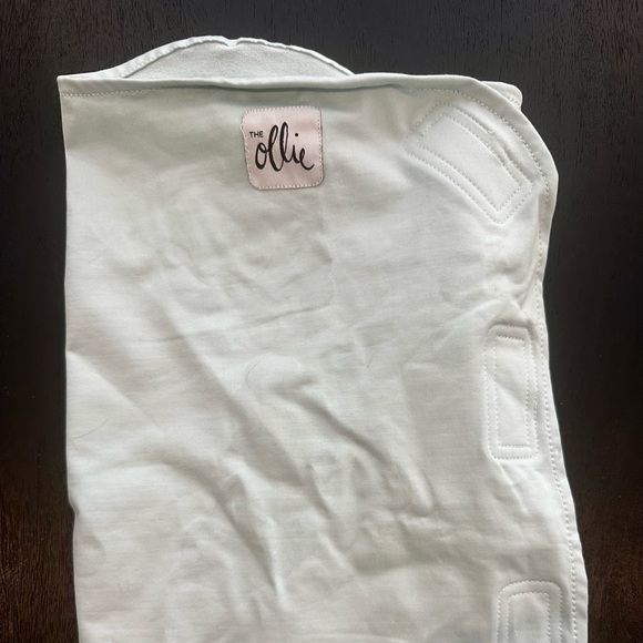 Ollie Swaddle Light Blue - Picture 2 of 3